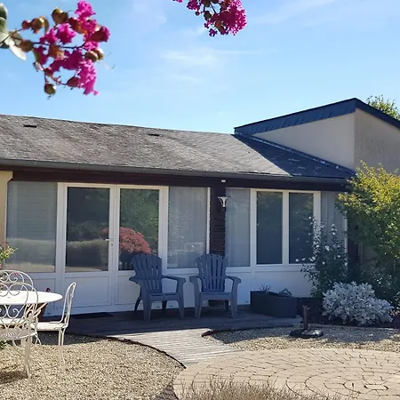 Vakantiehuis Cosy Pres Du Mans Avec Jardin, Piscine Et Parking, Ideal Pour 4 Pers. - Fr-1-410-388 Changé