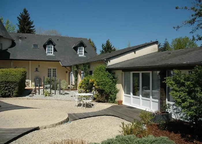 Cosy Près Du Mans Avec Jardin, Piscine Et Parking, Idéal Pour 4 Pers. - Fr-1-410-388 Casa vacanze Changé