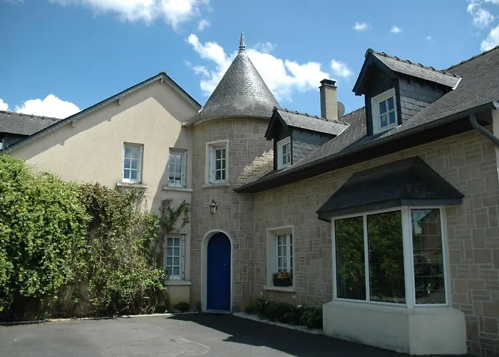 Casa vacanze Cosy Près Du Mans Avec Jardin, Piscine Et Parking, Idéal Pour 4 Pers. - Fr-1-410-388 *